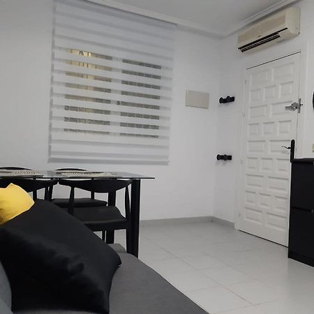 Lovely Apart 3 Minutes To The Beach 托雷维耶哈 外观 照片